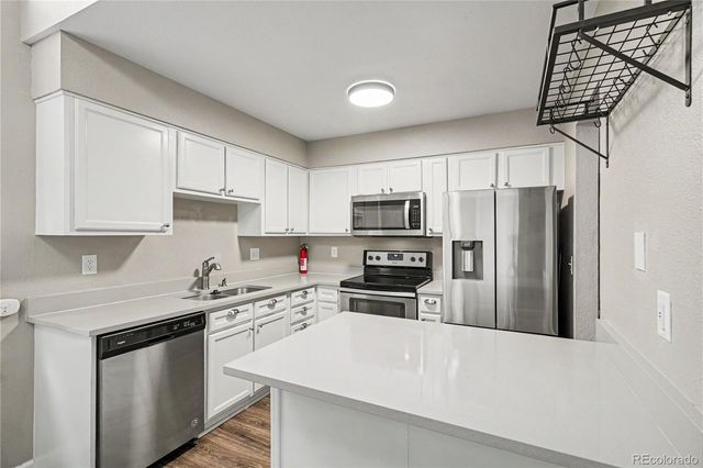 2904 S Scranton Street, Aurora, CO 80014