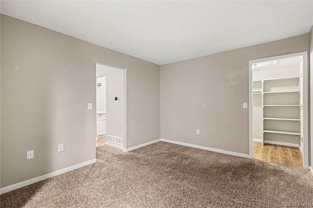 2904 S Scranton Street, Aurora, CO 80014