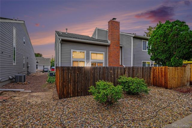2904 S Scranton Street, Aurora, CO 80014