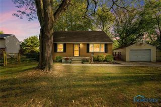 930 Scott Street, Maumee, OH 43537