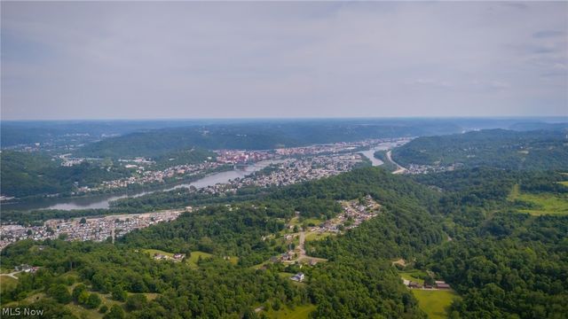 57087 Ferryview Road, Martins Ferry, OH 43935