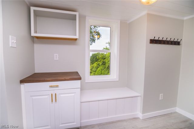 57087 Ferryview Road, Martins Ferry, OH 43935