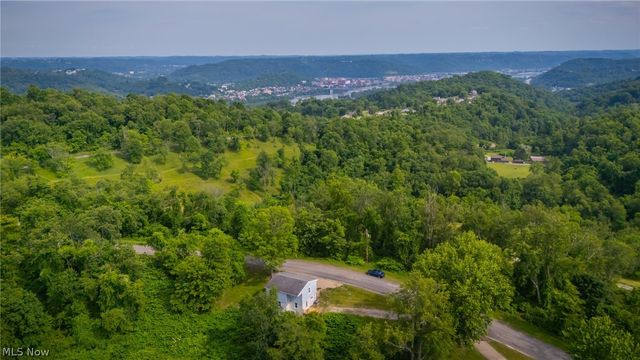 57087 Ferryview Road, Martins Ferry, OH 43935