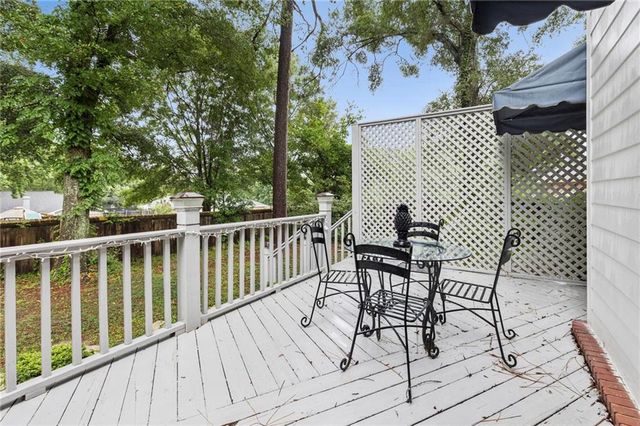 6300 Hillcrest Oaks Drive, Mobile, AL 36693