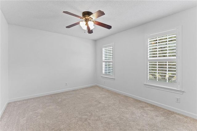 6300 Hillcrest Oaks Drive, Mobile, AL 36693