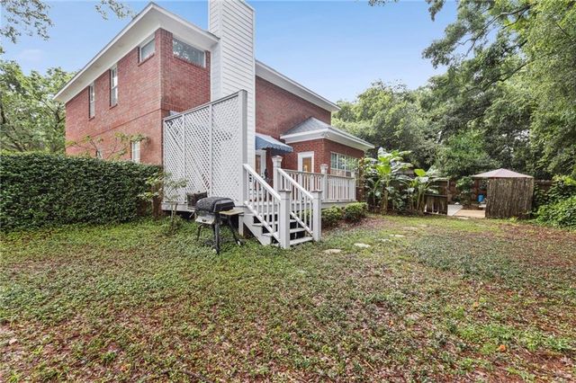 6300 Hillcrest Oaks Drive, Mobile, AL 36693