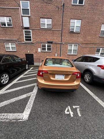 49 Colborne Rd 5, Boston, MA 02135