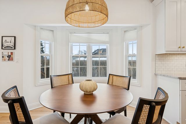 1605 Elmdale Avenue, Glenview, IL 60026