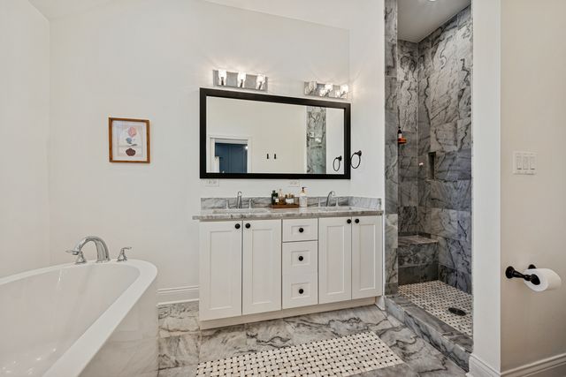 1605 Elmdale Avenue, Glenview, IL 60026