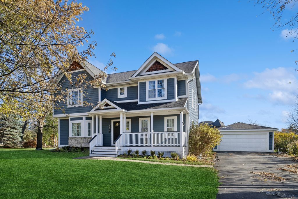 1605 Elmdale Avenue, Glenview, IL 60026