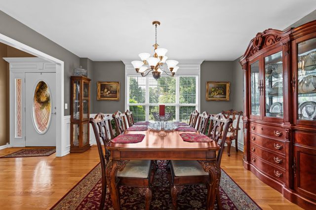 1315 Morlinty Ct, Columbia, TN 38401