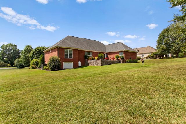 1315 Morlinty Ct, Columbia, TN 38401