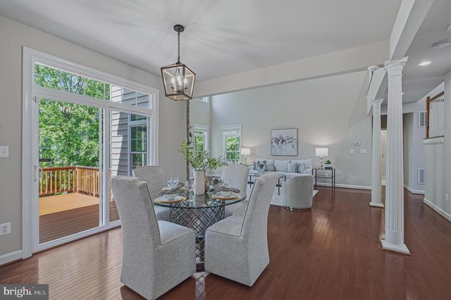 6804 DEAN DR, Mclean, VA 22101