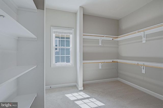 6804 DEAN DR, Mclean, VA 22101
