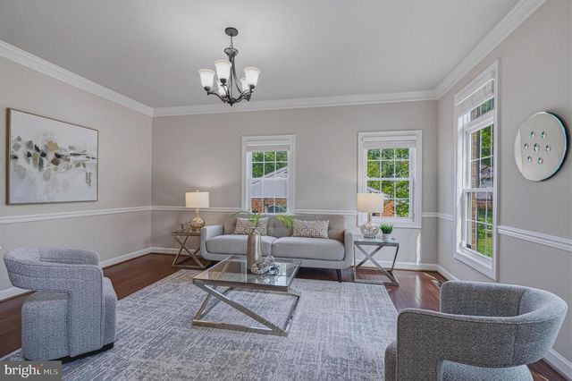 6804 DEAN DR, Mclean, VA 22101