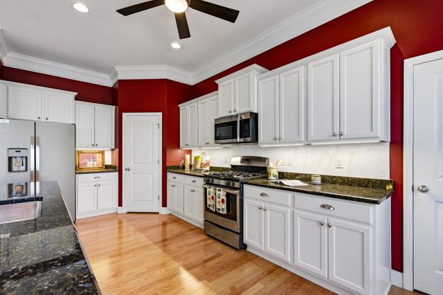 242 Hyacinth Loop, Murrells Inlet, SC 29576