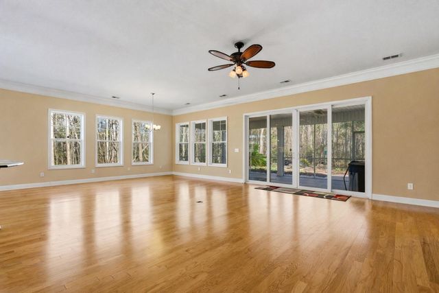 242 Hyacinth Loop, Murrells Inlet, SC 29576