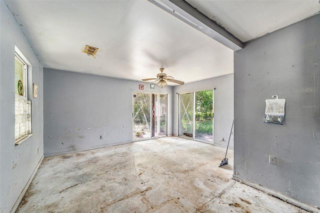 11768 N GATLEN AVENUE, Dunnellon, FL 34433