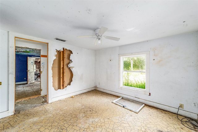 11768 N GATLEN AVENUE, Dunnellon, FL 34433