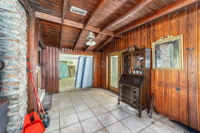 11768 N GATLEN AVENUE, Dunnellon, FL 34433