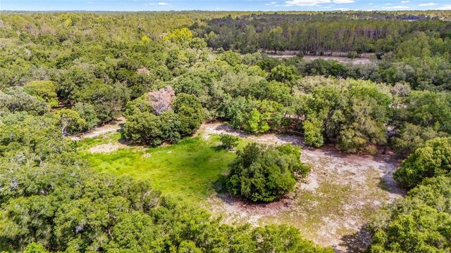 11768 N GATLEN AVENUE, Dunnellon, FL 34433
