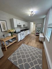 33 Rockland Street 2, Canton, MA 02021