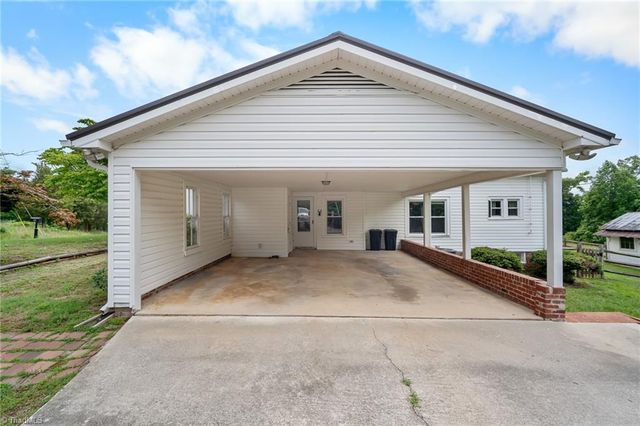 320 Cl Wagner Road, Lexington, NC 27295
