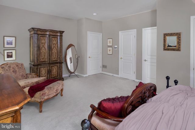 17 PENNINGTON CT, Delanco, NJ 08075