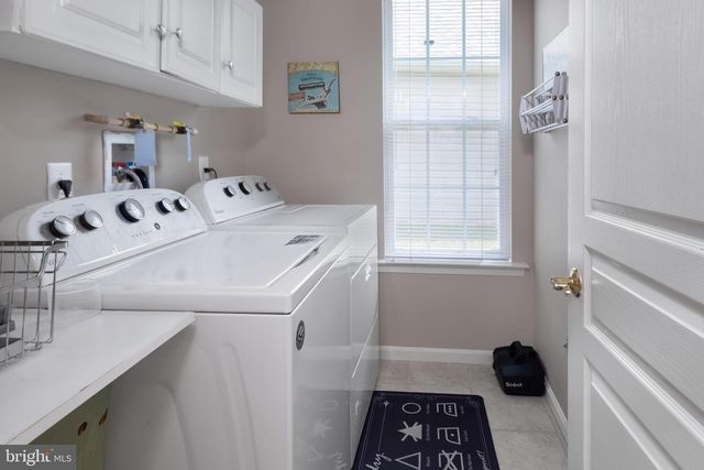 17 PENNINGTON CT, Delanco, NJ 08075