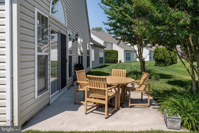 17 PENNINGTON CT, Delanco, NJ 08075