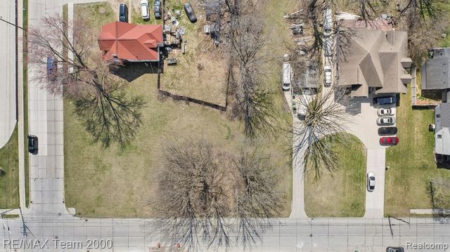 5689 Brandt Street, Garden City, MI 48135