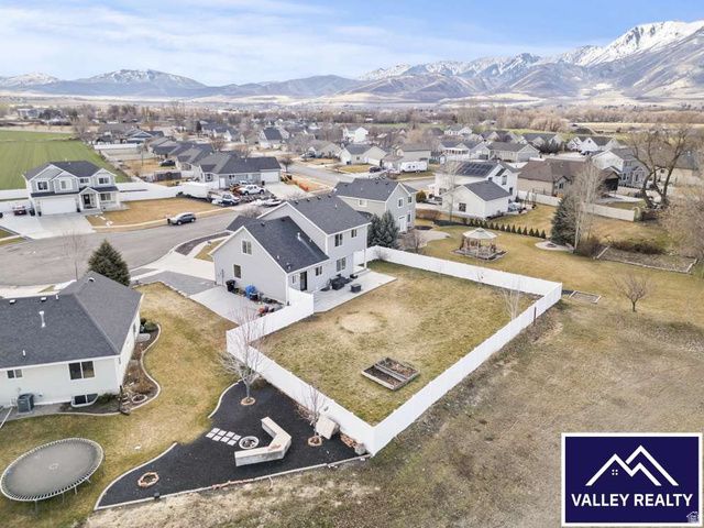 873 E 675 N, Wellsville, UT 84339