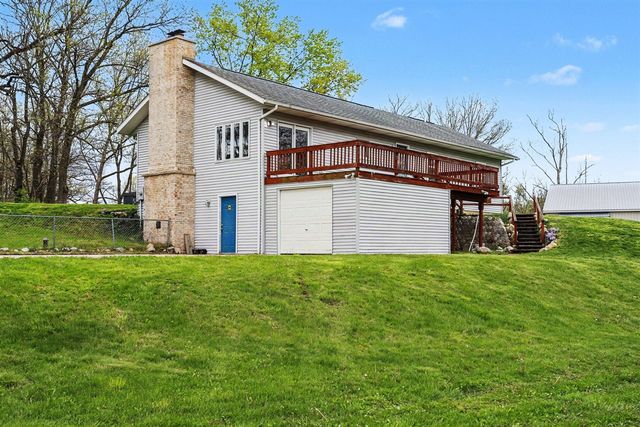 26689 28th Avenue, Gobles, MI 49055