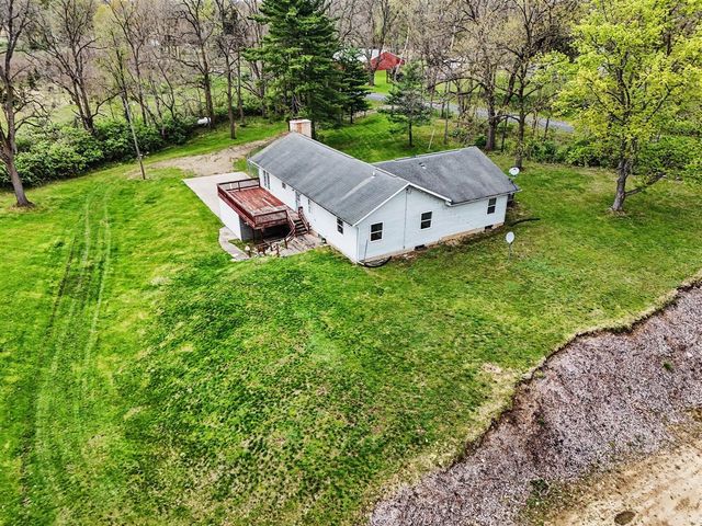 26689 28th Avenue, Gobles, MI 49055