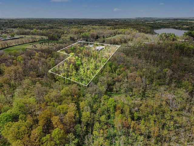 26689 28th Avenue, Gobles, MI 49055