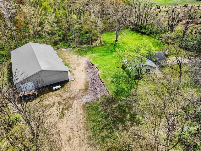 26689 28th Avenue, Gobles, MI 49055