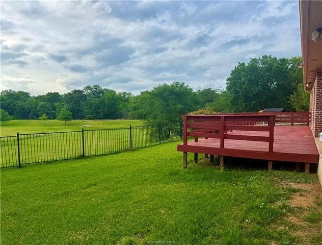 4414 Woodland Ridge Drive, College Station, TX 77845