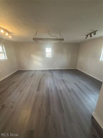 8019 Platt Avenue, Cleveland, OH 44104