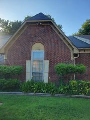 3693 HYACINTH DR, Memphis, TN 38115