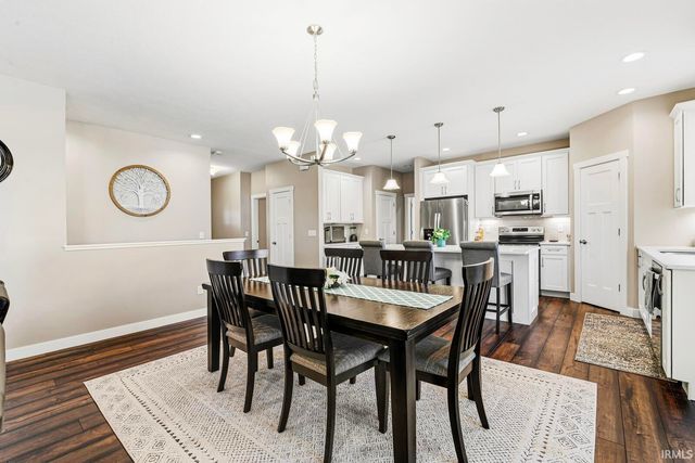 1237 Keady Court, South Bend, IN 46614