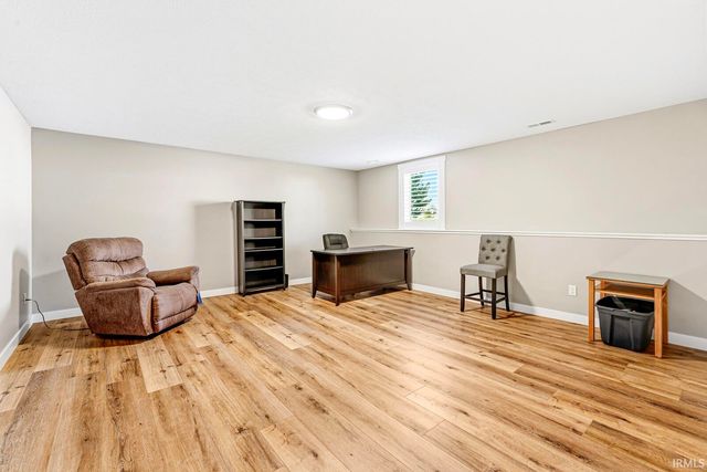 1237 Keady Court, South Bend, IN 46614