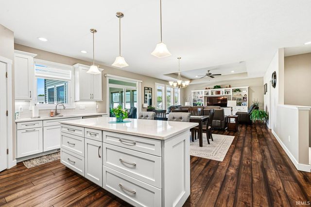 1237 Keady Court, South Bend, IN 46614