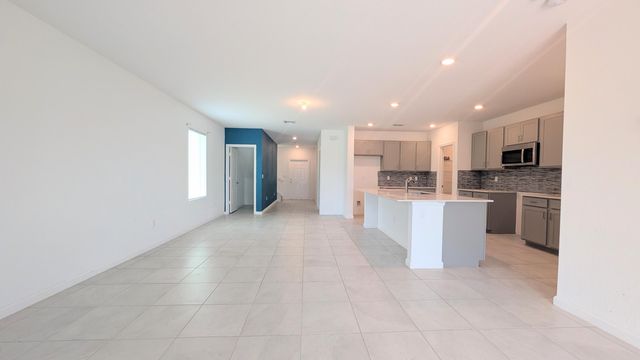 786 Worlington Lane, Fort Pierce, FL 34947