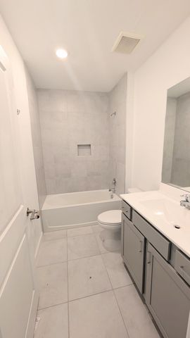 786 Worlington Lane, Fort Pierce, FL 34947