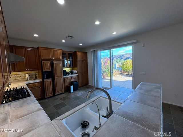 2980 Blazing Star, Thousand Oaks, CA 91362