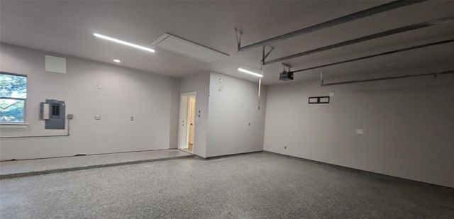 2516 La Ventana PKWY, Driftwood, TX 78619