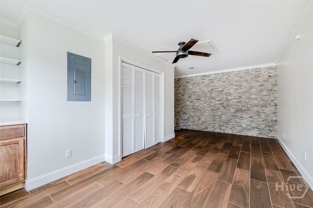 6 Jasmine Court, Savannah, GA 31406