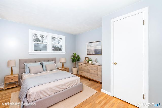 9 Glendale Road, Enfield, CT 06082