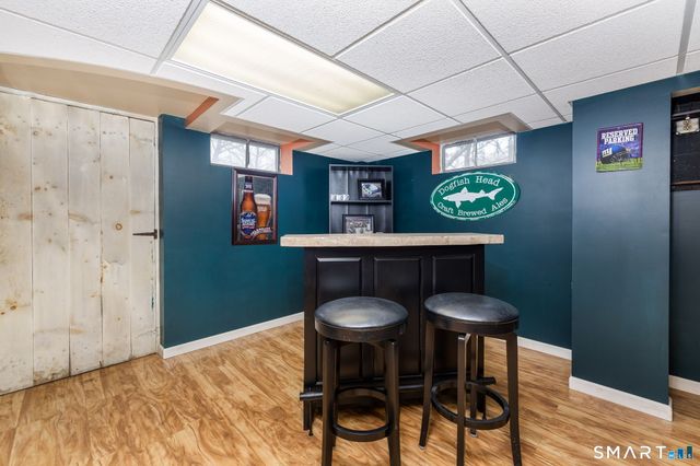 9 Glendale Road, Enfield, CT 06082