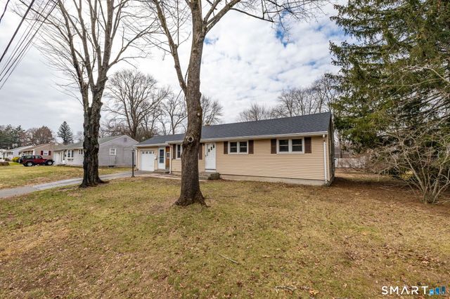 9 Glendale Road, Enfield, CT 06082